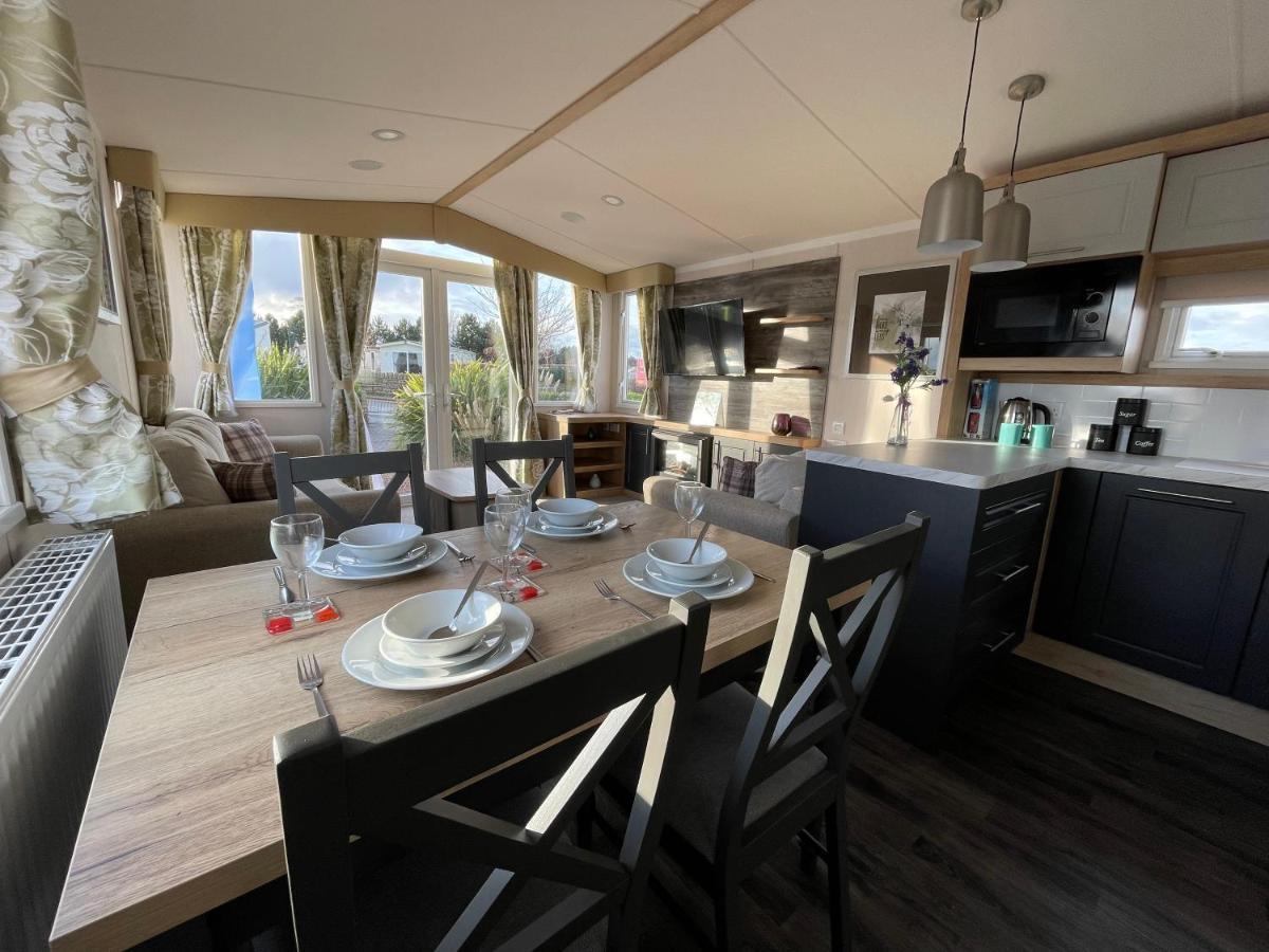 Seton Sands Haven Holiday Park - Prestige Caravan Port Seton ภายนอก รูปภาพ